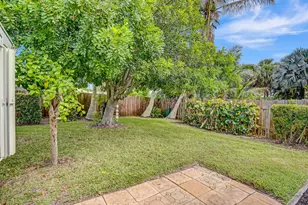 1902 Eucalyptus Ave, Hutchinson Island, FL 34949 - Photo 21