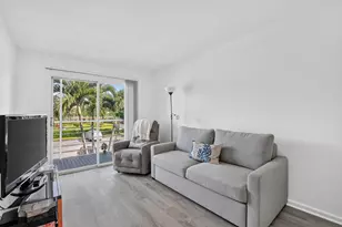150 Mansfield D, Boca Raton, FL 33434 - Photo 17