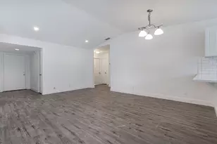 5300 Breadfruit Cir, Delray Beach, FL 33484 - Photo 9