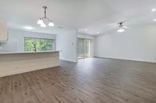 5300 Breadfruit Cir, Delray Beach, FL 33484 - Photo 3