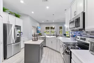2126 SW Alminar St, Port Saint Lucie, FL 34953 - Photo 13