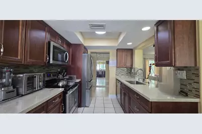 5719 NW 64th Way, Tamarac, FL 33321 - Photo 13