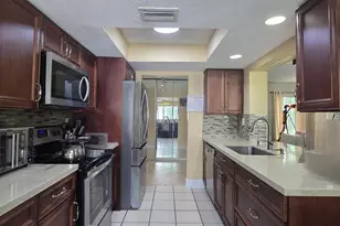 5719 NW 64th Way, Tamarac, FL 33321 - Photo 13