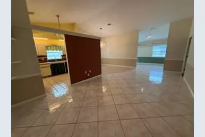 5253 Crystal Anne Drive, West Palm Beach, FL 33417 - Photo 5