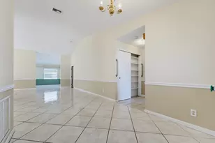 5253 Crystal Anne Dr, West Palm Beach, FL 33417 - Photo 11