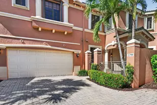 2790 Kinsington Cir, Weston, FL 33332 - Photo 1