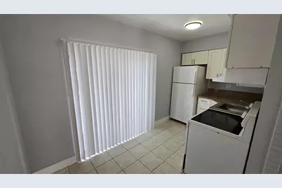 16951 NE 18th Avenue #6, North Miami Beach, FL 33162 - Photo 3