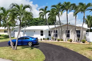 2621 NE 51st Ct, Lighthouse Point, FL 33064 - Photo 19