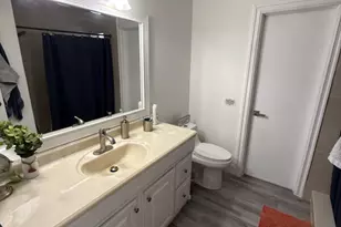 501 NW 98th Ave, Pembroke Pines, FL 33024 - Photo 25