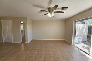 145 Fox Meadow Run, Jupiter, FL 33458 - Photo 9