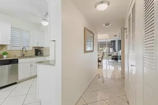 6850 10th Ave N, Lake Worth, FL 33467 - Photo 13