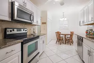 6850 10th Ave N, Lake Worth, FL 33467 - Photo 7