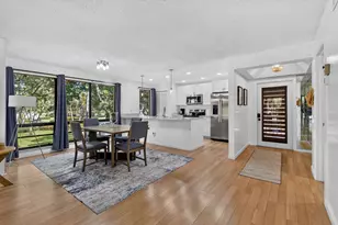 407 Brackenwood Ln S, Palm Beach Gardens, FL 33418 - Photo 3