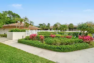 407 Brackenwood Ln S, Palm Beach Gardens, FL 33418 - Photo 43