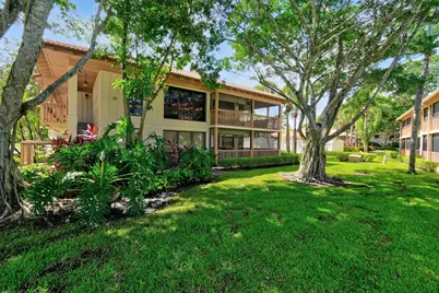 407 Brackenwood Lane S, Palm Beach Gardens, FL 33418 - Photo 39