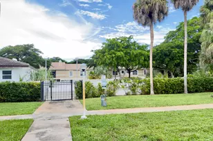 2700 Riverside Dr, Coral Springs, FL 33065 - Photo 31