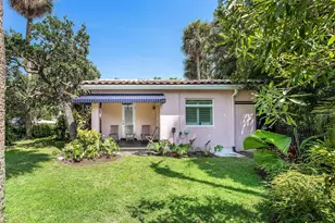742 Park Dr W, Boca Raton, FL 33432 - Photo 25