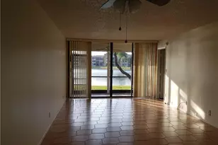6010 Coral Lake Dr, Margate, FL 33063 - Photo 7