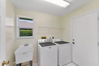 1224 Lake Breeze Drive, Wellington, FL 33414 - Photo 35