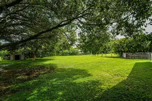 13885 157th Ct N, Jupiter, FL 33478 - Photo 3
