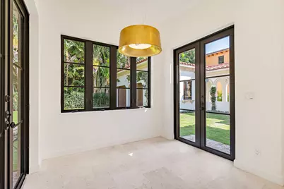 270 Palmetto Lane, West Palm Beach, FL 33405 - Photo 13
