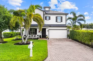 405 SE Coconut Ave, Stuart, FL 34996 - Photo 1