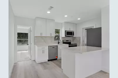 324 NW 3rd Street, Deerfield Beach, FL 33441 - Photo 3