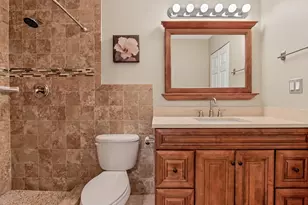 223 City View Dr, Fort Lauderdale, FL 33311 - Photo 11
