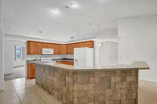 5825 NW Zenith Dr, Port Saint Lucie, FL 34986 - Photo 23