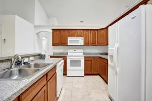5825 NW Zenith Dr, Port Saint Lucie, FL 34986 - Photo 15