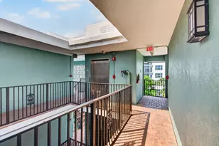 180 SE 20th Ave, Deerfield Beach, FL 33441 - Photo 13