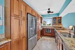 180 SE 20th Ave, Deerfield Beach, FL 33441 - Photo 21