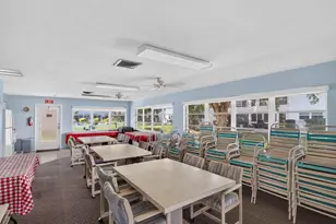2050 NE 39th St, Lighthouse Point, FL 33064 - Photo 17