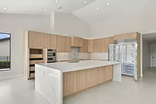 10941 Boca Woods Ln, Boca Raton, FL 33428 - Photo 11