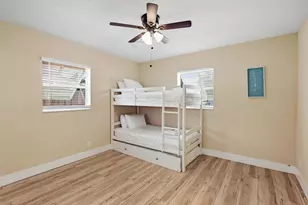 6880 Kingston Dr, Lake Worth, FL 33462 - Photo 21
