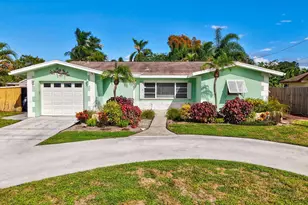 6880 Kingston Dr, Lake Worth, FL 33462 - Photo 1