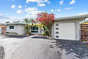 300 SE 10th St, Pompano Beach, FL 33060 - Photo 1