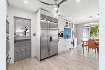 300 SE 10th Street, Pompano Beach, FL 33060 - Photo 13