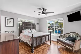 300 SE 10th St, Pompano Beach, FL 33060 - Photo 15