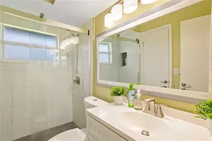238 Bilbao St, Royal Palm Beach, FL 33411 - Photo 19