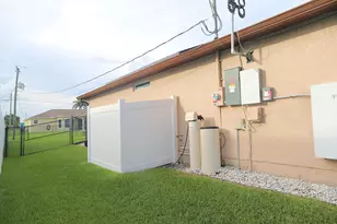 233 SW Parish Terrace, Port Saint Lucie, FL 34984 - Photo 23