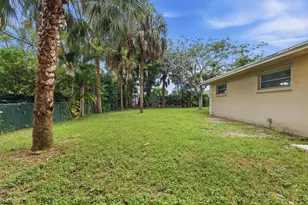 831 NW 43rd Ave, Coconut Creek, FL 33066 - Photo 33