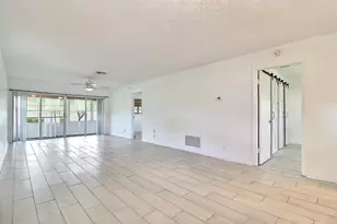 450 Bluebird Ln, Delray Beach, FL 33445 - Photo 5