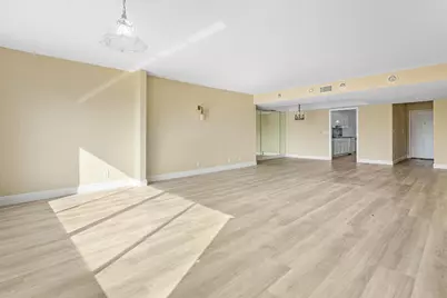 6768 10th Avenue N #216, Lake Worth, FL 33467 - Photo 5