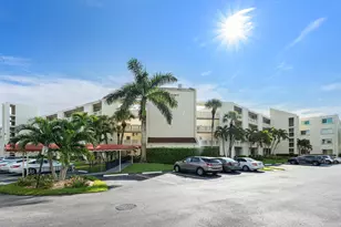 6768 10th Ave N, Lake Worth, FL 33467 - Photo 1