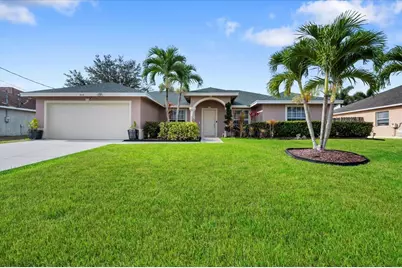 918 SW Jeremko Avenue, Port Saint Lucie, FL 34953 - Photo 1