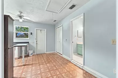 2801 SE Hutchings Avenue, Port Saint Lucie, FL 34952 - Photo 21