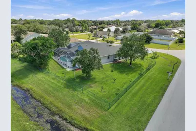 2801 SE Hutchings Avenue, Port Saint Lucie, FL 34952 - Photo 35