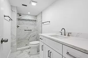 6585 Kensington Ln, Delray Beach, FL 33446 - Photo 11