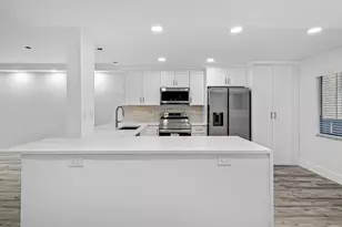 6585 Kensington Ln, Delray Beach, FL 33446 - Photo 9